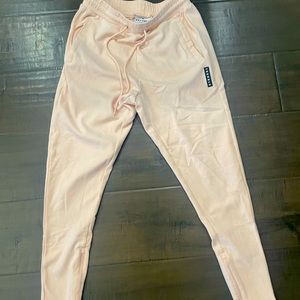 Men’s Large Youngla joggers salmon